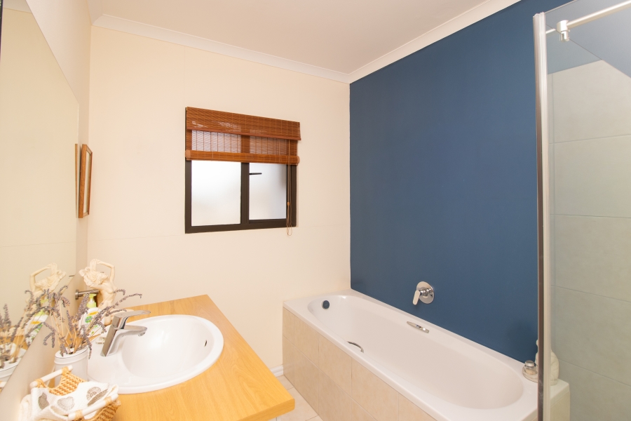 3 Bedroom Property for Sale in Theewaterskloof Country Estate Western Cape